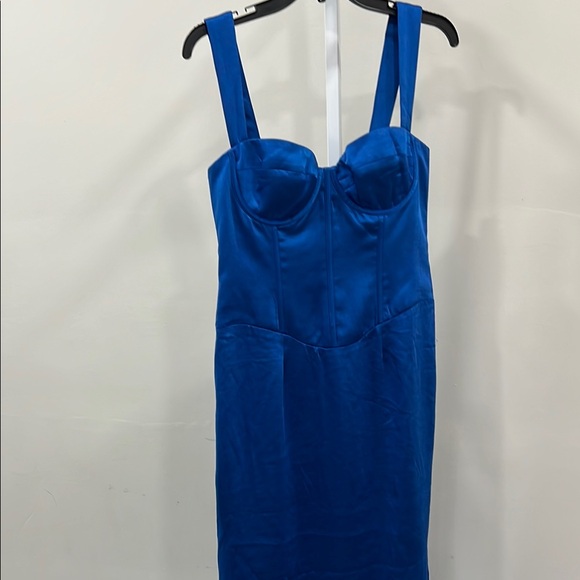 Runaway The Label Oura Maxi Dress in Cobalt - Picture 4 of 10